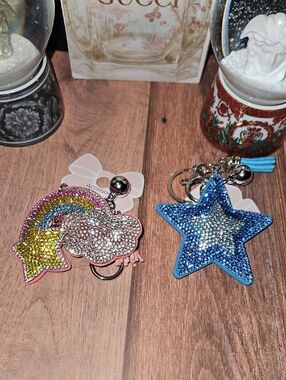 Rhinestow Rainbow & Star Keychains Nwt